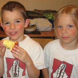 Achter de schermen (9) - Toneelvereniging Plankenkoorts 